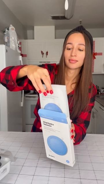 Распаковка Новогодних подарков #новыйгод #подарки #ра? смотреть онлайн