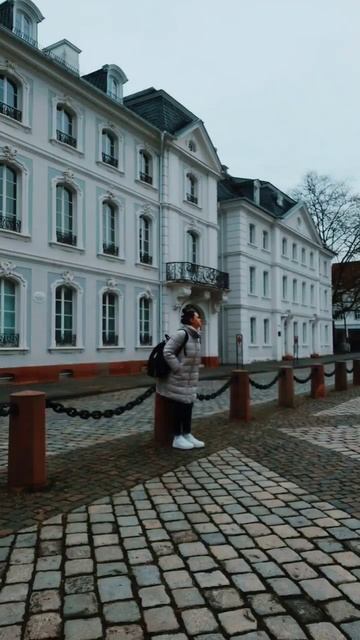 В жизни должны быть паузы | IRA MILLER смотреть онлайн