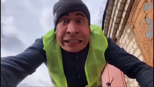 Сделка за гаражами ( 4 часть) ( но с цензурой) смотреть онлайн