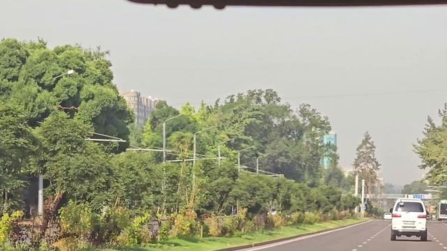 Алматы, обзорная экскурсия по городу с Людмилой