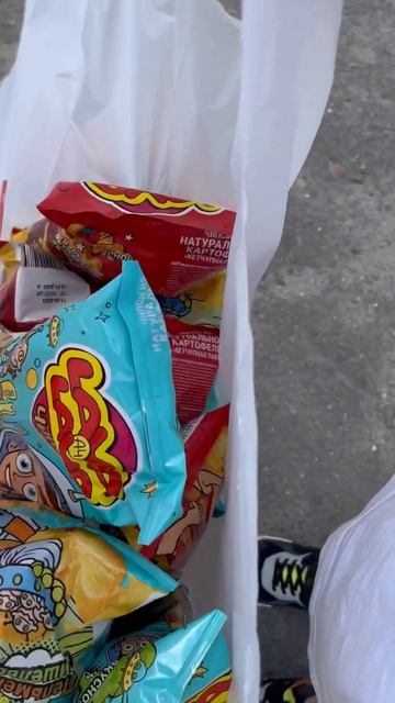 Накупил редкие чипсы лава лава от А4 в магните нашел смотреть онлайн