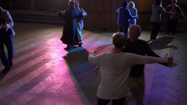 Дождь не помешал провести акцию «Вся Литва танцует».