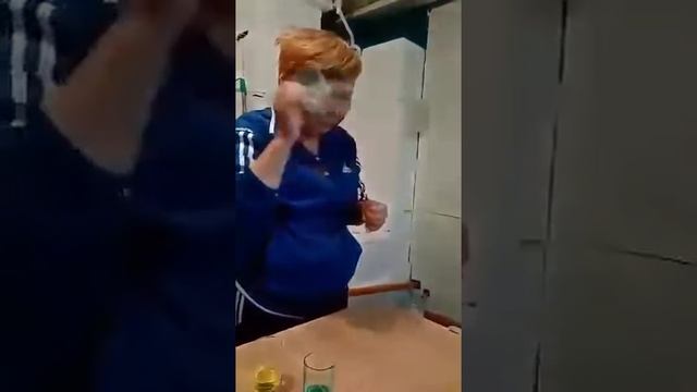 не прикольно, деструктивизм чистой воды смотреть онлайн