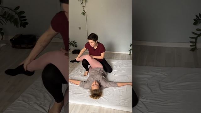 Тайский йога массаж. Thai Yoga Healing. Релиз КПС и вытяжение б смотреть онлайн