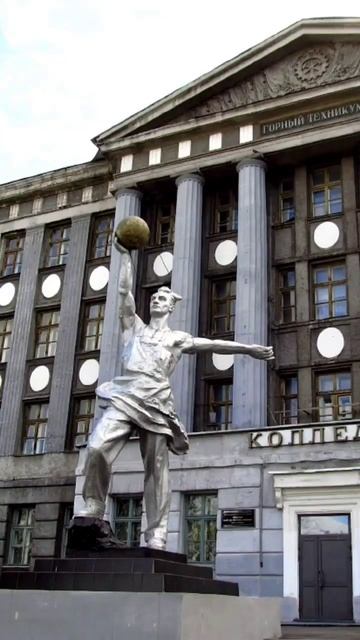 Родной город, где родилась. Крайний север Воркута🥶 смотреть онлайн