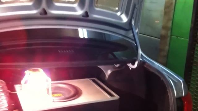 Упоры крышки багажника Гранта смотреть онлайн