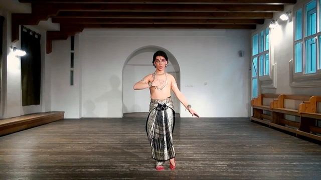 BHARATANATYAM Дмитрий Змеев Вокал-Жанна Бичевская – В зеленом бору – 1 Москва-2013 смотреть онлайн