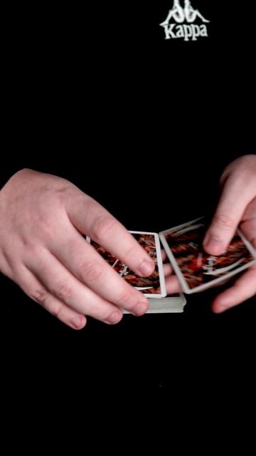 Невероятный фокус с телефоном и колодой карт! смотреть онлайн