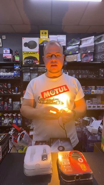 Желтый led #led#желтый#лед#4300k смотреть онлайн