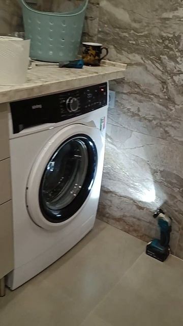 кертинг Италия установлена под столешницей смотреть онлайн