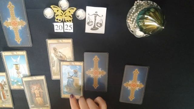 ВЕСЫ ОБЩИЙ ТАРО ПРОГНОЗ НА 2025 ГОДА смотреть онлайн