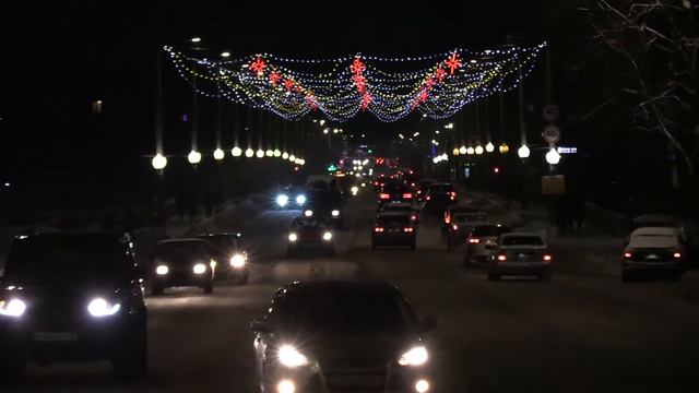 Новогодние украшения Ольгинского моста.