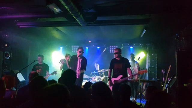 Элизиум - На верхнем этаже смотреть онлайн