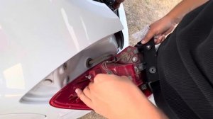 Замена лампочки стоп-сигнала на Kia seed jd