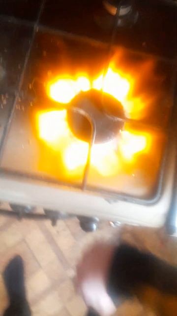 Как зажечь газовую плиту смотреть онлайн