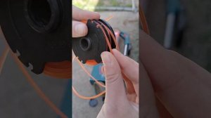 Меняем леску в  катушке електро триммера