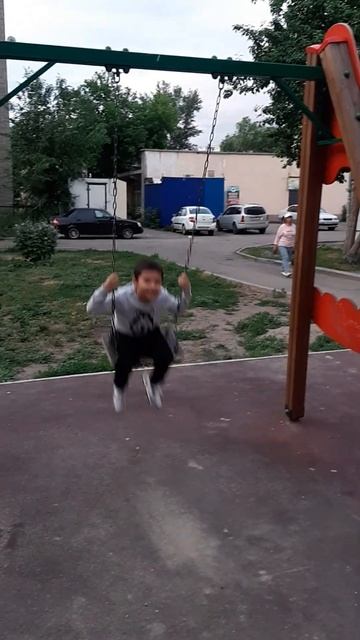 крылатые качели) смотреть онлайн