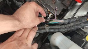 Горит лампа аккумулятора Что делать? Форд Фиеста Фьюж?