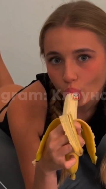 Научите ее правильно кушать бананы смотреть онлайн