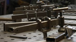 Надёжные струбцины для сварочного стола