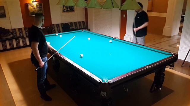 Доброволец на центр в иcполнении Алексея