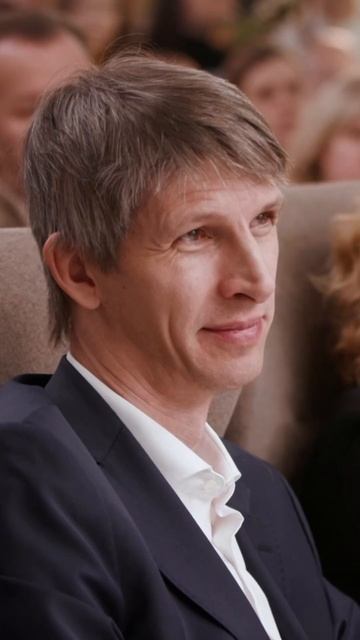 Есть ли шанс найти своё место в мире роботов и цифрово? смотреть онлайн