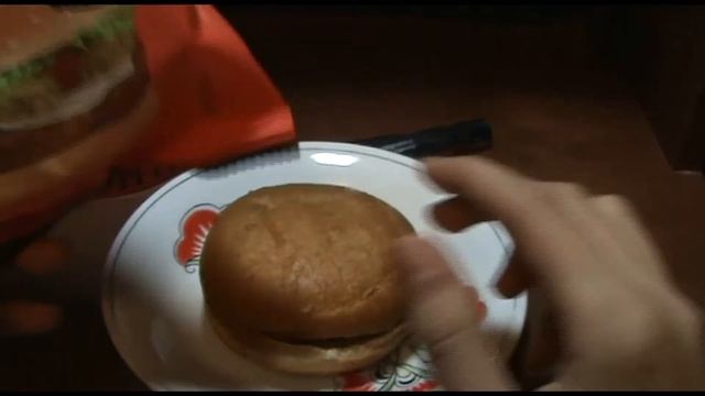 Обзоры еды с Данчиком и Кирюхой №18 (Смак Бургер)