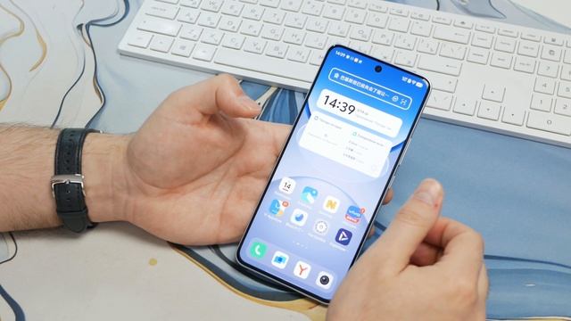 Обзор vivo Y300 Pro+ смотреть онлайн