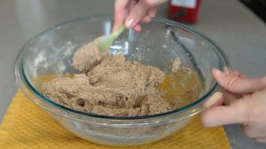 Цельнозерновой полезный хлеб на пшеничной или ржаной