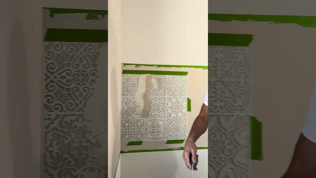 Декоративна штукатурка Grotto & трафарет #venetianplaster #shortvideo