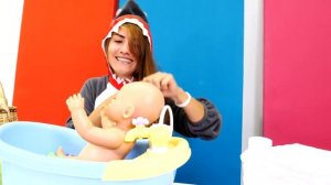 Видео с куклами - Беби Бон Единорожка! Акула Как Мама! – Весёлые игры для девочек