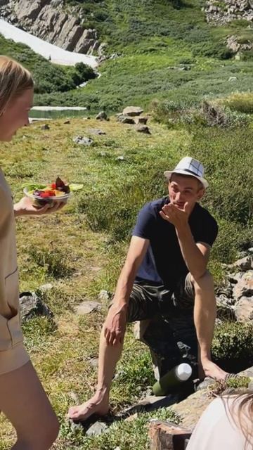 Лучше гор могут быть только горы! Красная гора в Респу? смотреть онлайн