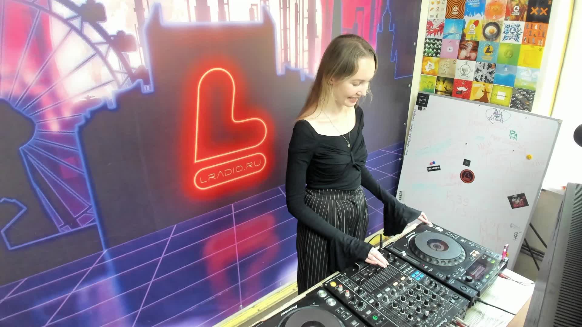 Живые игры 14.05.25 смотреть онлайн