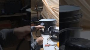 Вакуумная камера для эпоксидной смолы. #иванатаман#ме?