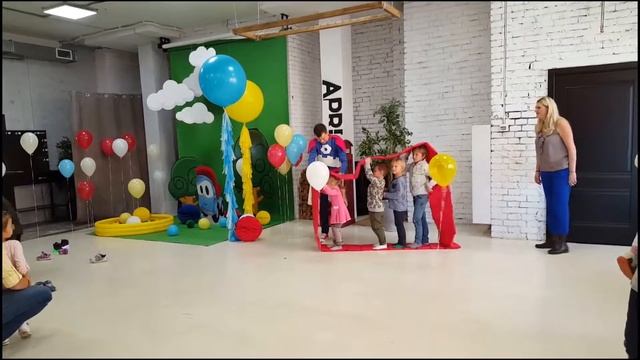 Галя на Дне Рождения у Грузовичка Левы смотреть онлайн