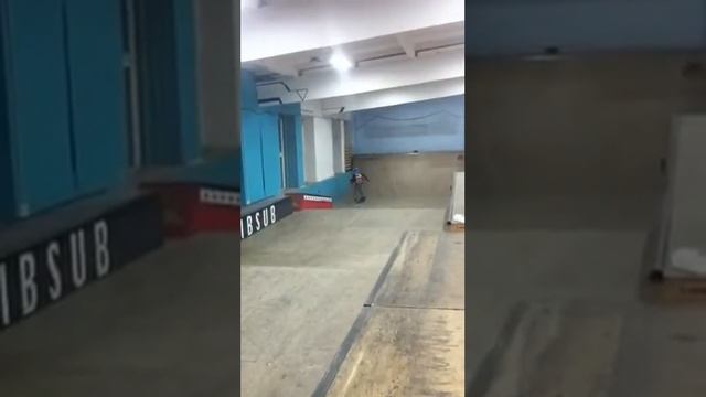 Занятия по скейтбордингу. Только начали. Октяб2016.