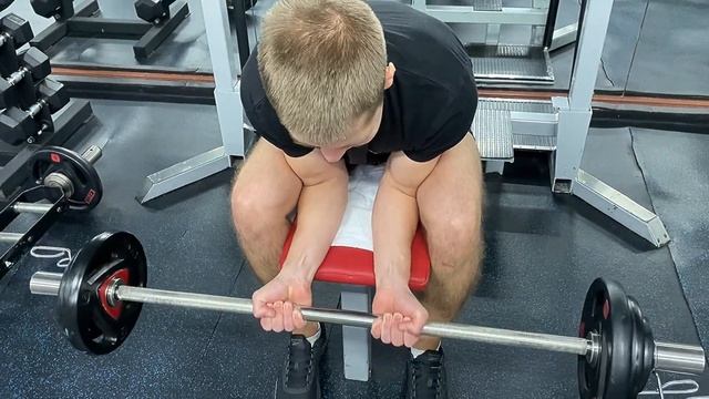 ОБЫЧНЫЙ ДЕНЬ,ТРЕНИРОВКА мой ВЕС 52 кг? смотреть онлайн