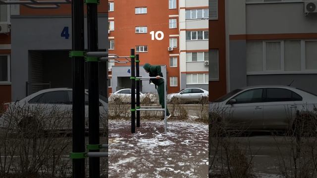 Ставлю рекорд на брусьях #спорт #тренировка #брусья смотреть онлайн
