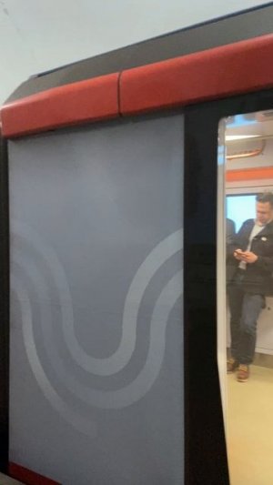 Поезд «90 лет Московскому метро"