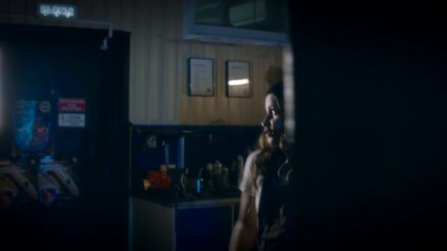 ANJELINA - БЫТЬ СО МНОЙ ОПАСНО (Премьера клипа, 2023) смотреть онлайн