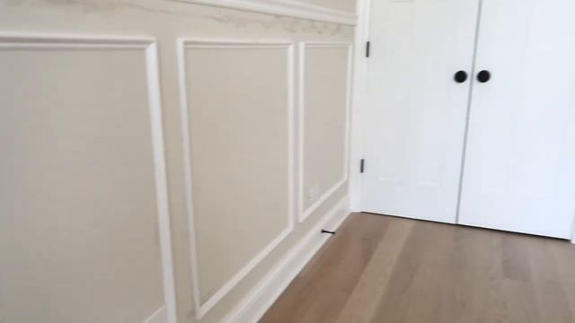 Монтаж молдингов из полиуретана и дюрополимера 2 (PU) deco смотреть онлайн
