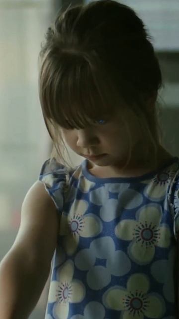 Фильм, в котором детей делят по цветам #фильм #моменты смотреть онлайн