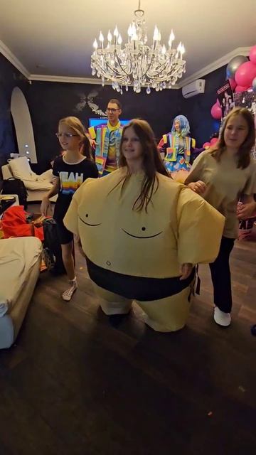 Туса супер-девочек💃😜10 лет Насте🎉 Анимация: @more_radosti_ смотреть онлайн