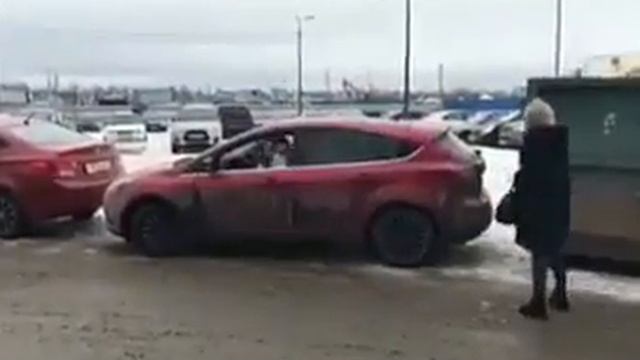 Девушка за рулем смотреть онлайн