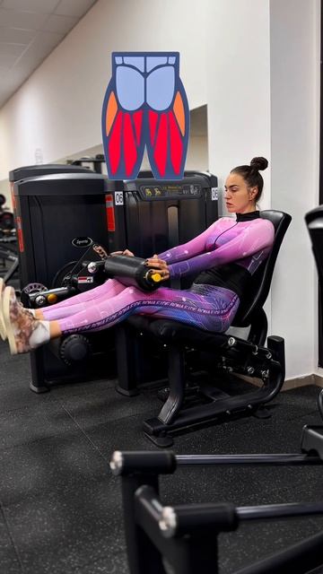 СГИБАНИЕ ГОЛЕНИ В ТРЕНАЖЕРЕ СИДЯ смотреть онлайн