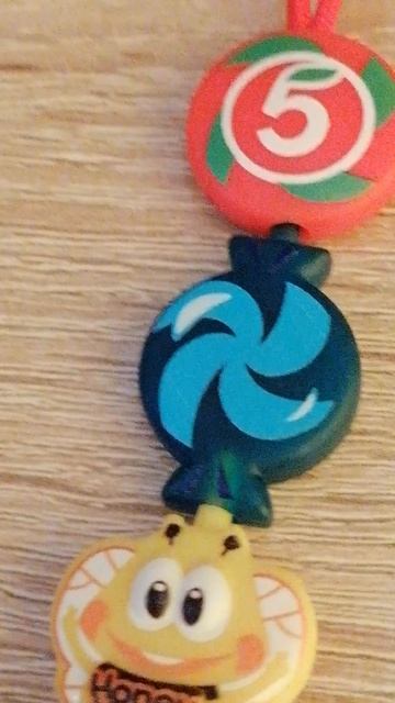 ВИДЕО ПРО 5 АМНЯМОВ ИЗ ПЕТЁРОЧКИ САМАЯ РЕДКАЯ ПЕТЁРОЧКИ И СВЕТЯЩИЙСЯ В ТЕМНОТЕ КОНФЕТКА И ПЧЁЛКА