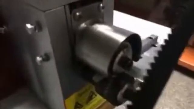 Машина для нарезания зубчиков Aurora A-038