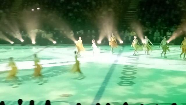 Юлия Липницкая + Кристалл айс джуниор