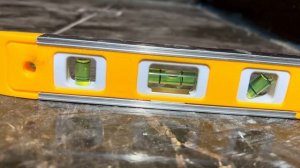 Как сделать уклон плитки в бане! Без резки по диагонал?