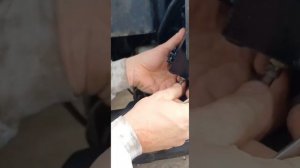 VOLVO FM замена подъёмника  кабины, хитрые штуцера